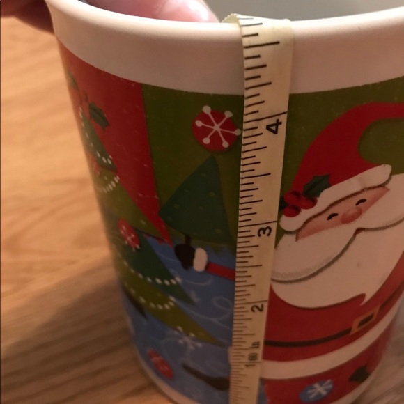 6/$20 Set of 2 LARGE Christmas Mugs with Santa and Friends in New Condition - Picture 5 of 10